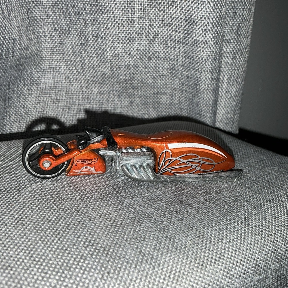 Motorcycle Hot Wheels Mattel 2003 Die cast Used Car Made In Malaysia Orange